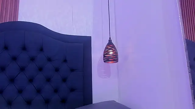 Snapshot of victoria__gil chatting on July 14, 2:05 am victoria gil online show from July 14, 2:05 am