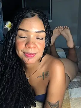 Snapshot of lilly_safadinha chatting on July 25, 5:49 am lilly safadinha online show from July 25, 5:49 am