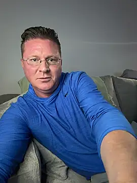 Snapshot of funandstuff chatting on July 5, 12:12 pm funandstuff online show from July 5, 12:12 pm
