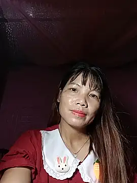 Snapshot of Gee_hot chatting on July 4, 2:29 am Gee hot online show from July 4, 2:29 am