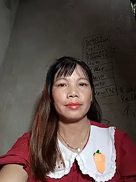 Snapshot of Gee_hot chatting on July 6, 3:25 pm Gee hot online show from July 6, 3:25 pm