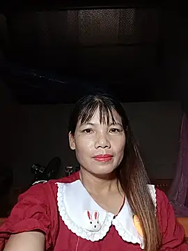 Snapshot of Gee_hot chatting on July 9, 5:00 am Gee hot online show from July 9, 5:00 am