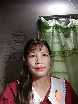 Snapshot of Gee_hot chatting on July 18, 10:30 am Gee hot online show from July 18, 10:30 am