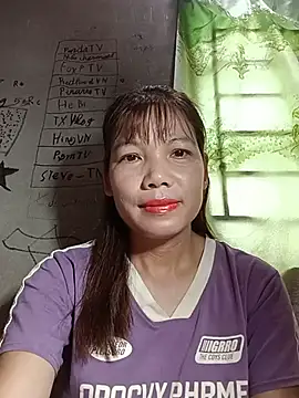 Snapshot of Gee_hot chatting on July 23, 3:59 am Gee hot online show from July 23, 3:59 am