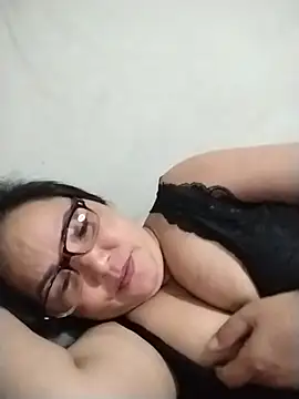 Naaya8109 online show from July 21, 12:02 am