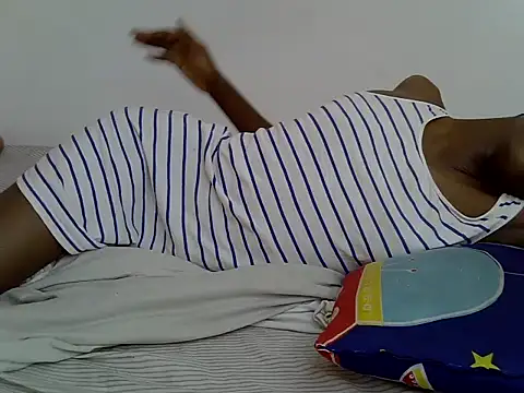 Beutypetite1 online show from July 3, 1:17 pm
