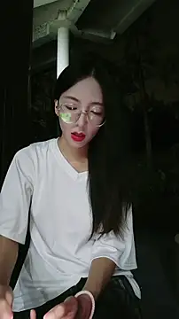 Princess Fifi online show from August 1, 3:11 pm