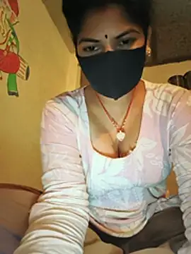 Snapshot of __Cutie_ chatting on July 7, 4:44 pm Cutie online show from July 7, 4:44 pm