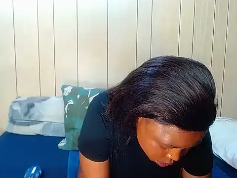 spicykittyy online show from June 21, 4:31 pm