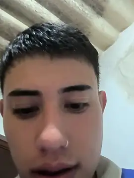 Snapshot of Thiagoo_Vega chatting on August 4, 5:37 pm Thiagoo Vega online show from August 4, 5:37 pm
