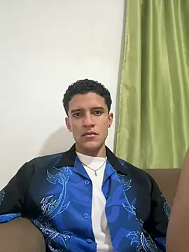 Snapshot of Jhannp chatting on June 24, 7:18 am Jhannp online show from June 24, 7:18 am