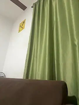 Snapshot of Jhannp chatting on June 25, 4:23 am Jhannp online show from June 25, 4:23 am