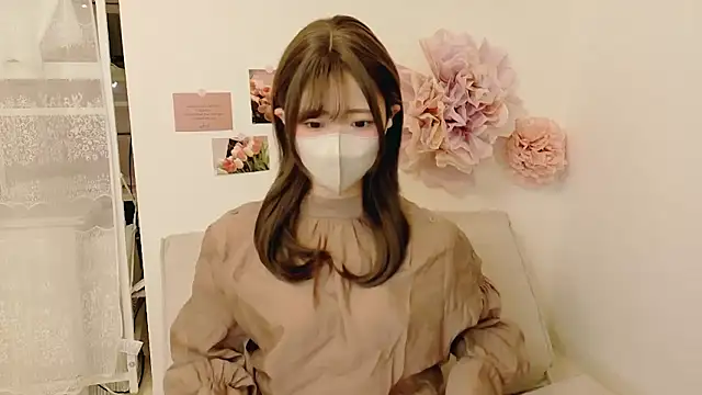 Snapshot of -inori- chatting on July 7, 9:35 am -inori- online show from July 7, 9:35 am