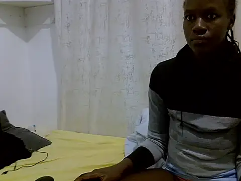 Snapshot of sexyeve1 chatting on July 5, 5:53 pm sexyeve1 online show from July 5, 5:53 pm
