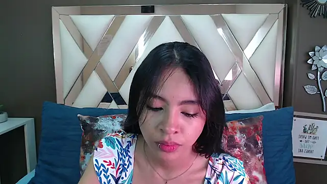 Snapshot of Amara_Connors chatting on July 7, 3:16 pm Amara Connors online show from July 7, 3:16 pm