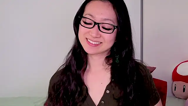 Snapshot of MySweetSofie chatting on March 17, 2:05 am MySweetSofie online show from March 17, 2:05 am