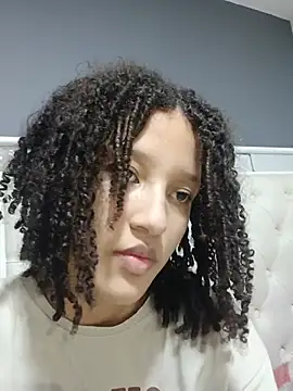 Snapshot of kam_78h chatting on July 9, 5:11 am kam 78h online show from July 9, 5:11 am