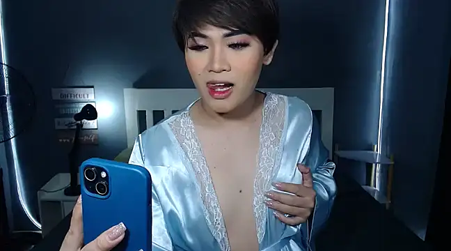 Snapshot of STUCK_on_YOU_ chatting on February 20, 8:25 pm STUCK on YOU online show from February 20, 8:25 pm