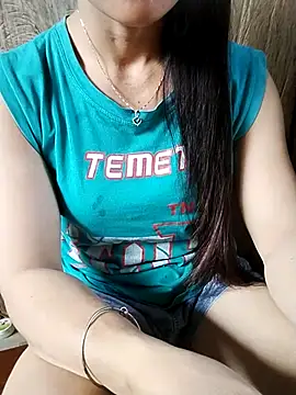 Snapshot of Myy_sexy chatting on July 5, 3:02 am Myy sexy online show from July 5, 3:02 am