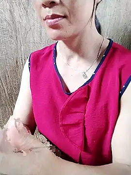 Snapshot of Myy_sexy chatting on July 7, 4:04 am Myy sexy online show from July 7, 4:04 am