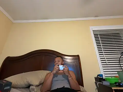 Charmingswoleking online show from July 24, 1:47 am