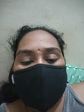 Lundpakadu online show from July 13, 1:36 pm