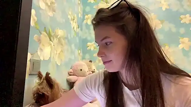 Snapshot of Anorislos16 chatting on June 20, 5:16 pm Anorislos16 online show from June 20, 5:16 pm