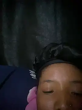 Horny sexyiris online show from July 4, 7:42 pm