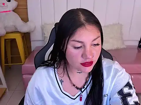mia isabella a1 online show from June 26, 7:40 pm