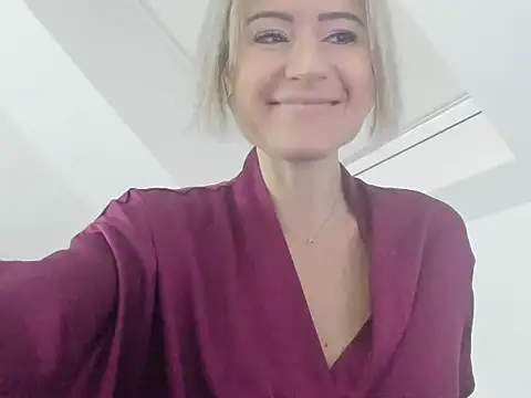 Snapshot of Ssoniaaa chatting on February 17, 10:29 am Ssoniaaa online show from February 17, 10:29 am