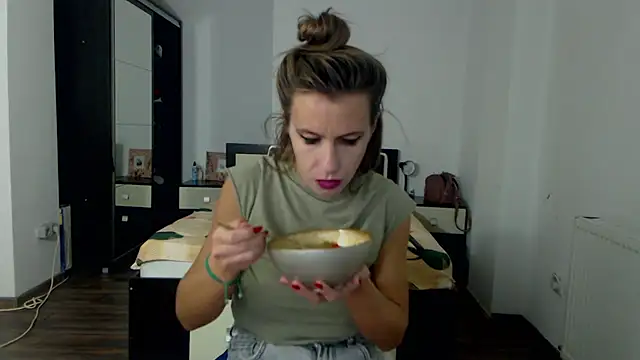 DedeSibel online show from January 24, 2:41 pm