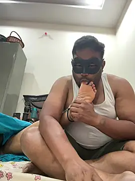 Snapshot of TeluguSweet_Couple chatting on July 17, 5:40 pm TeluguSweet Couple online show from July 17, 5:40 pm