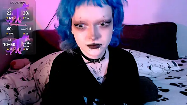 Snapshot of meow_nicole chatting on August 1, 7:35 pm meow nicole online show from August 1, 7:35 pm