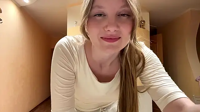 Snapshot of LilaDalziel chatting on June 21, 5:15 pm LilaDalziel online show from June 21, 5:15 pm