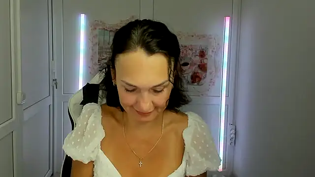 OliviaKateee online show from June 23, 6:11 am