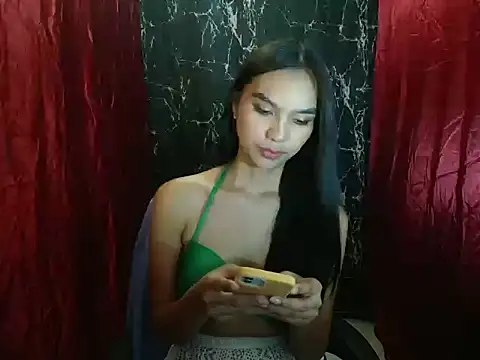 BlackBarbie4u online show from December 20, 6:29 am