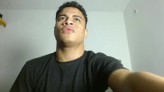 Jose And Daniel online show from July 13, 5:21 am