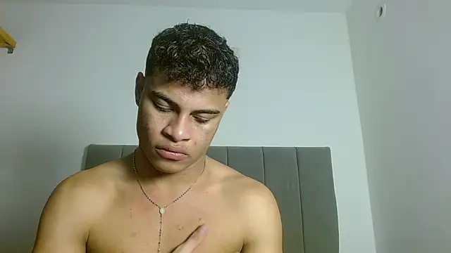 Jose And Daniel online show from July 16, 7:25 am