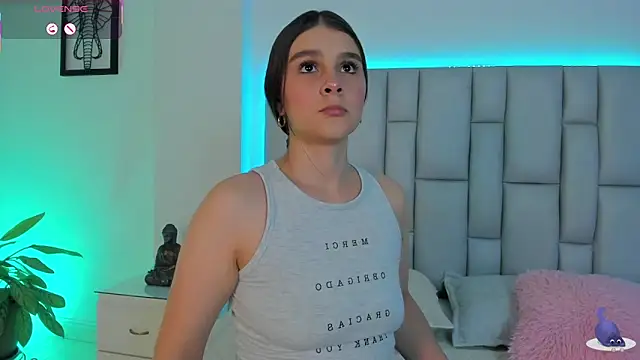 Snapshot of Geyn_gomezz chatting on July 1, 1:29 am Geyn gomezz online show from July 1, 1:29 am