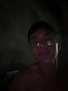 Snapshot of Angeloivan0 chatting on July 5, 9:27 am Angeloivan0 online show from July 5, 9:27 am