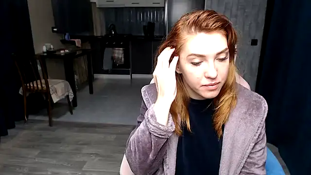 Reginasmilee online show from October 20, 11:27 pm