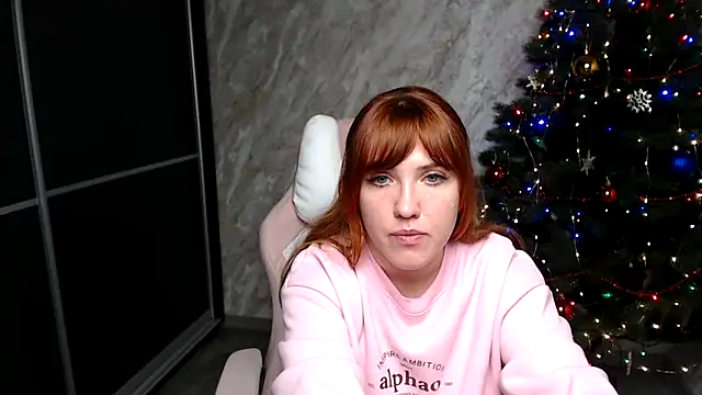 Reginasmilee online show from December 16, 1:49 pm