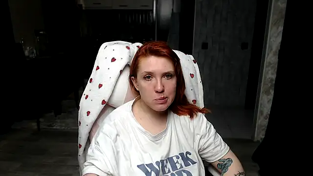 Reginasmilee online show from March 22, 3:43 am