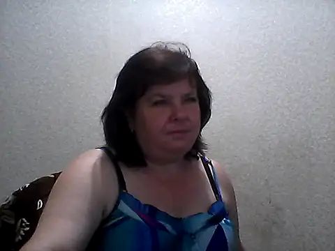 HannahAna39 online show from July 4, 4:35 pm