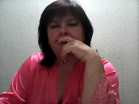 HannahAna39 online show from July 11, 5:15 pm