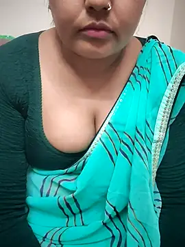 Snapshot of deepika_jha chatting on June 24, 5:06 am deepika jha online show from June 24, 5:06 am
