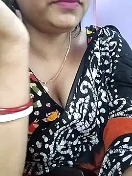 Snapshot of Naughty-Queen2 chatting on June 25, 8:30 am Naughty-Queen2 online show from June 25, 8:30 am
