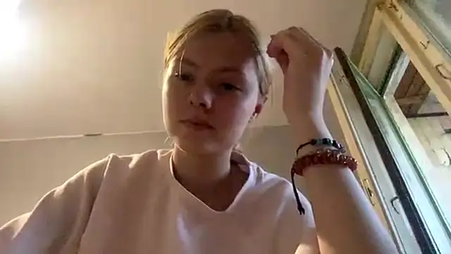 Jeneienal 1 online show from July 7, 5:28 pm