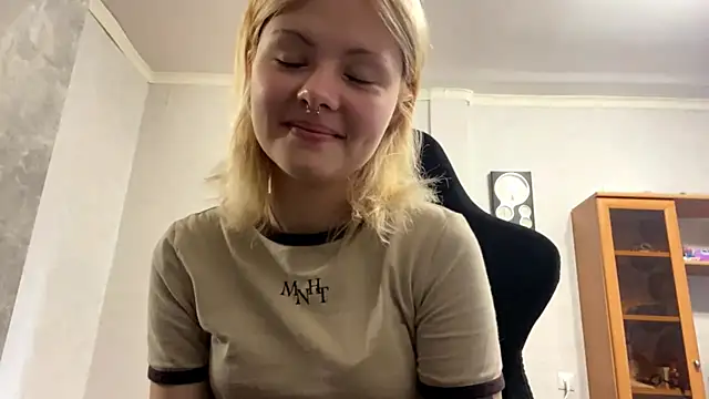 Jeneienal 1 online show from July 29, 2:26 pm