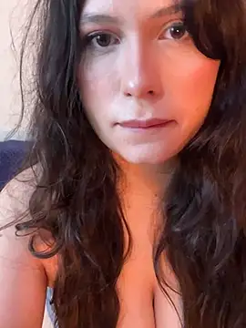 Snapshot of bellinipornstar chatting on July 30, 5:45 pm bellinipornstar online show from July 30, 5:45 pm